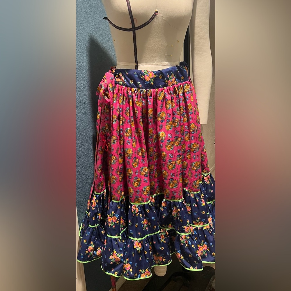 Bohemian Floral Tiered Midi Skirt